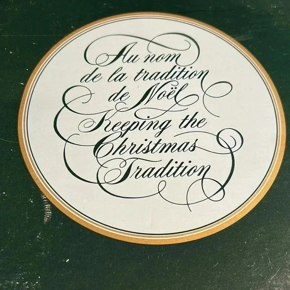 Vintage 1982 Avon XMAS MEMORIES PORCELAIN PLATE TRIMMED WITH  22K GOLD! - Picture 12 of 14